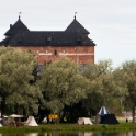 Hämeen linna ja Linnanpuisto keskiaikamarkkinoiden aikaan